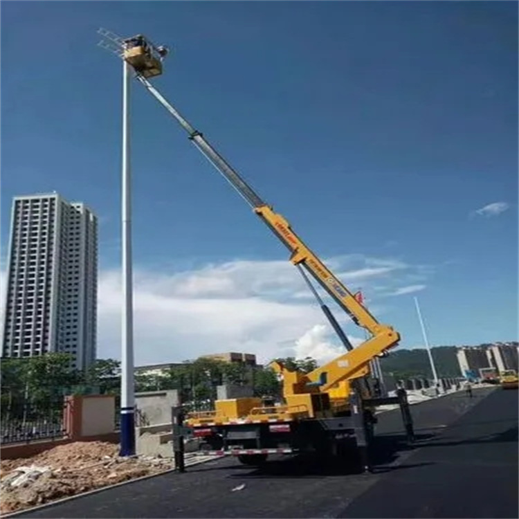 上蔡维修路灯的曲臂升降车出租